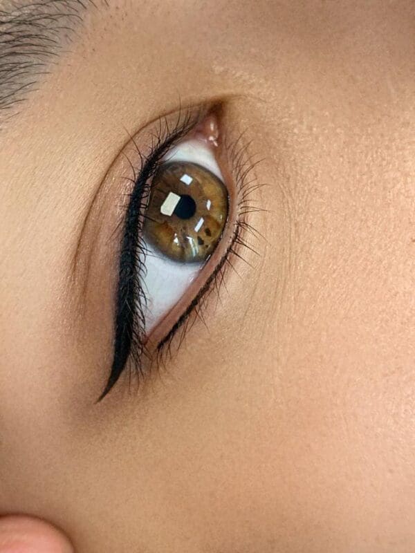 EYELINER